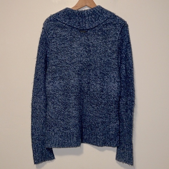 Women’s Columbia soft blue marled popover sweater top size Medium - Picture 7 of 7